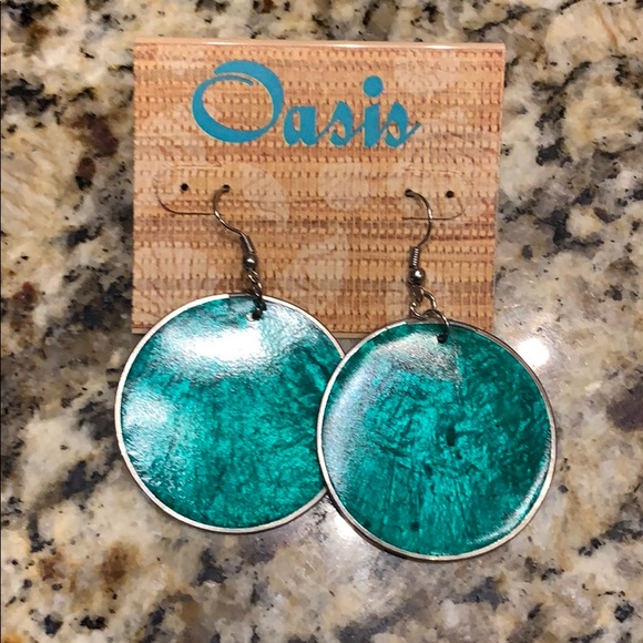 Oasis Jewelry - Oasis green earrings
